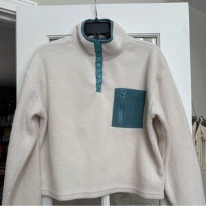 Women's / Juniors Cream Pullover With Teal Pocket and Collar
